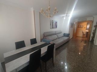 Pis  Carrer serves de jesús. Se vende 1er. piso en burriana en zona calatrava.