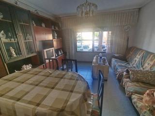 Etagenwohnung  De juan sebastin elcano. Se vende 1er. piso sin ascensor en el grao de castelln.