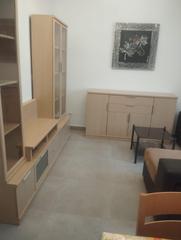 Affitto Appartamento in Casco Antiguo. Piso en alquiler temporada  ideal funcionarios en plaza alta
