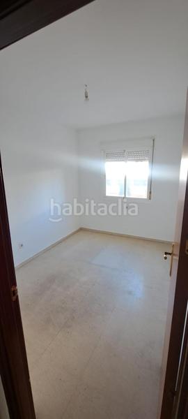 Foto cdc214da-18db-4198-9a23-e6d2cd43c77e. Piccolo appartamento con parcheggio in Pescadores - Saladillo Algeciras