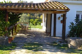 Mas à San Roque Pueblo. Encantadora casa de campo en pinar del rey