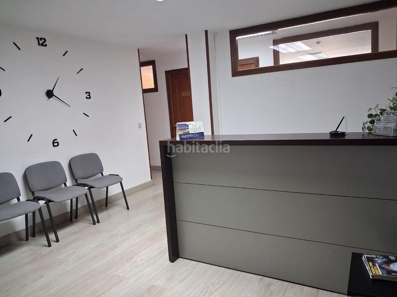 Foto 1574e557-d5c7-4aaf-9010-1ee3d0fd378c. Büro in Casco Antiguo Algeciras