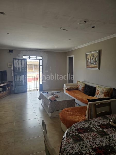Foto 3402f381-bcb3-40ce-95b8-dbbde3e8c894. Casa a Pescadores - Saladillo Algeciras