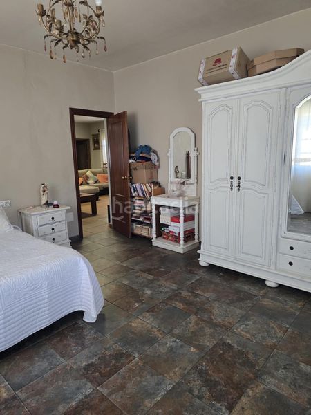 Foto d67d7c72-266c-4a82-a6a9-dc5116cf2e1d. Terreny residencial a Barrios (Los)