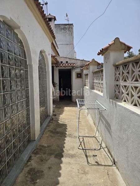 Foto 054e1f1b-83f9-4c15-8159-78f62e0f89b9. Casa aparellada amb aparcament a La Granja - La Colina - Los Pastores Algeciras