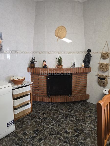 Foto 4f4a613b-b289-4c36-b7f2-de0e4b2d0638. Casa aparellada amb aparcament a La Granja - La Colina - Los Pastores Algeciras
