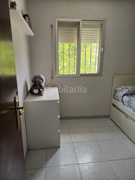 Foto 68e89a2e-5888-4b86-baa4-ec625db38508. Casa aparellada amb aparcament a La Granja - La Colina - Los Pastores Algeciras