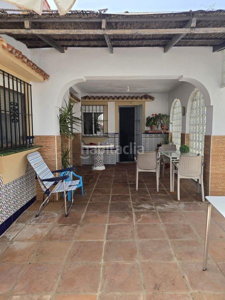 Foto 9a99c56e-3b67-4857-a72e-b98487af7363. Casa aparellada amb aparcament a La Granja - La Colina - Los Pastores Algeciras