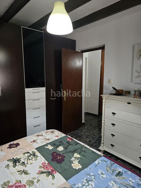 Foto aed5bc4a-10fa-4f36-a002-6f8be12a7eeb. Casa aparellada amb aparcament a La Granja - La Colina - Los Pastores Algeciras