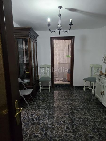Foto bc65f920-8cdd-4189-a9fe-59887eff62ab. Casa aparellada amb aparcament a La Granja - La Colina - Los Pastores Algeciras
