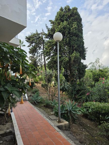 Foto 2ad690a6-5a7f-47e4-bed6-ef4e7a7c976f. Casa amb aparcament piscina a Seghers Estepona