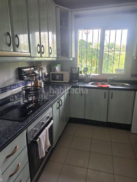 Foto 7db15a45-ddb4-4b6c-af79-3d72a0672bf1. Casa amb aparcament piscina a Seghers Estepona