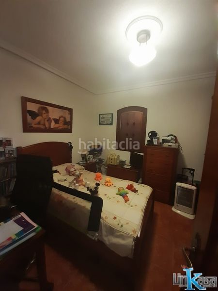 Foto cc1a59ff-eca0-45af-bd29-1bce12794f2c. Appartamento in calle lope de vega 2 in Linarejos Linares