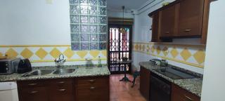 Piso  Calle quevedo. Se vende piso en linares