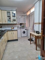 Piso  Calle cervantes. Se vende piso en linares
