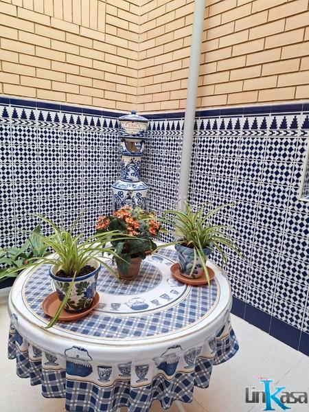 Foto df1a6d1e-50e4-4d7d-85df-165cb81d67f5. Appartamento con riscaldamento in Centro ciudad Linares