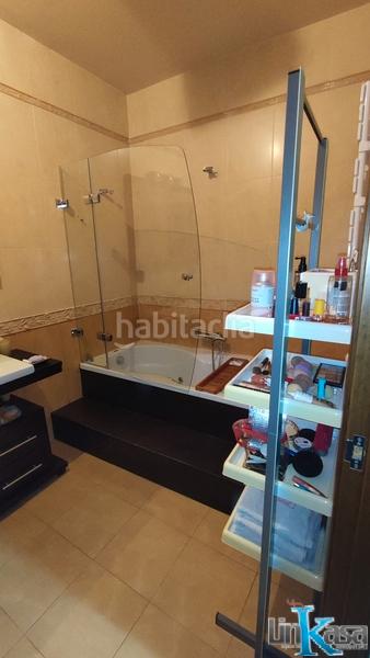 Foto 58c39a94-a72c-4911-8d3c-23f20b5f7e6b. Haus mit parking in La Paz - Las Américas Linares