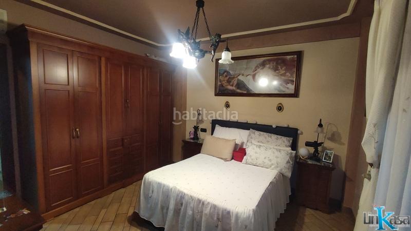 Foto c080f9ff-6cfe-416b-aa0f-fc8d2436146d. Haus mit parking in La Paz - Las Américas Linares