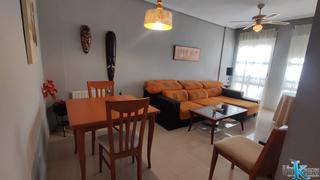 Piso  Calle castelar. Se vende piso en linares