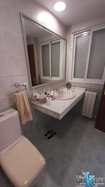 Foto d76d5f77-4f52-49e6-9964-3e0f9e2eb676. Pis amb calefacció aparcament a Centro ciudad Linares