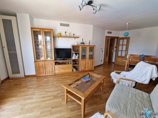 Piso  Calle jaén 2. Se vende piso en linares