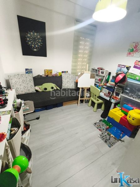 Foto 1a6eeaab-d7b5-4b8a-a566-90aebfdbdb2d. Piso se vende piso en Centro ciudad Linares