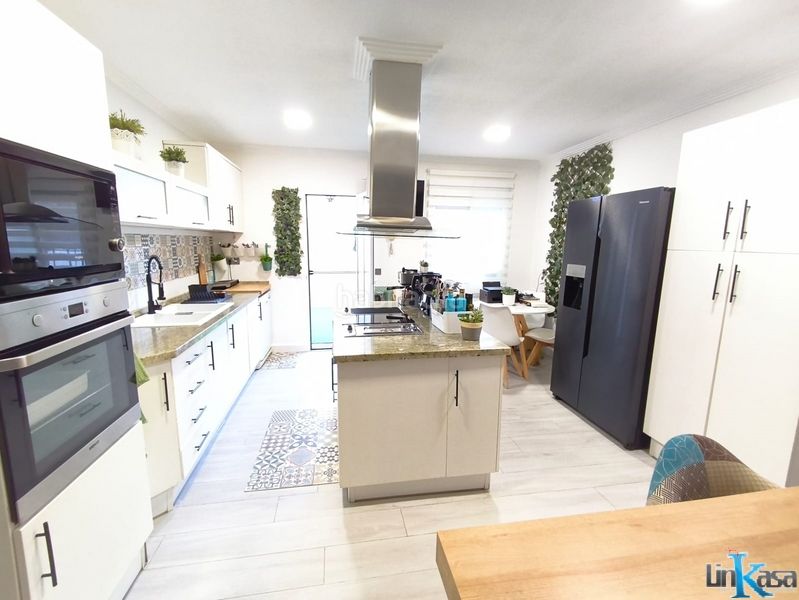 Foto e9dd5818-1d84-4647-addb-22dde2058b62. Piso se vende piso en Centro ciudad Linares