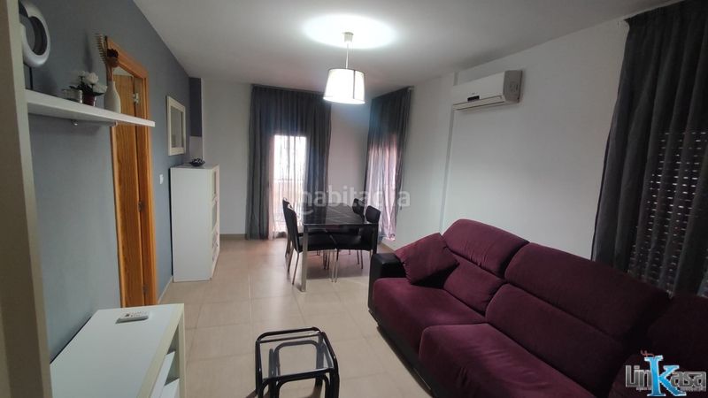 Foto f9dac850-1232-4844-889f-15efdeecb226. Pis a Centro ciudad Linares