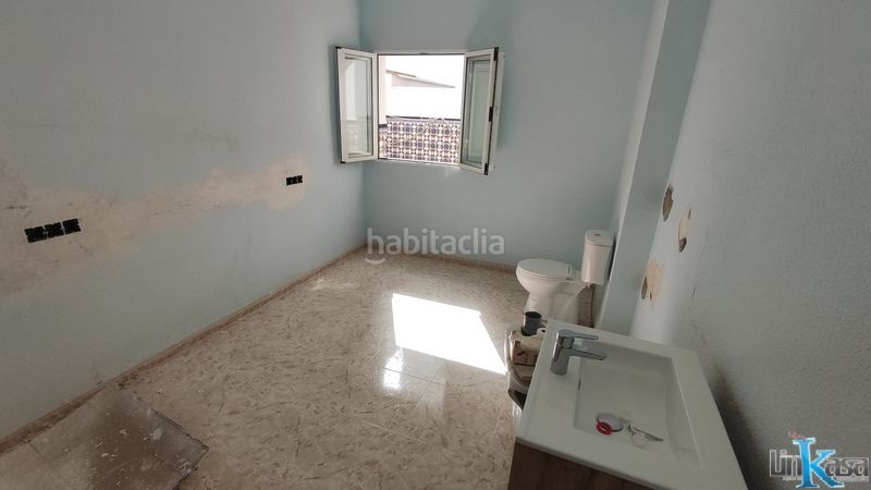 Foto 1039eca2-219f-499d-b9be-a530e2860a57. Pis a Linarejos Linares