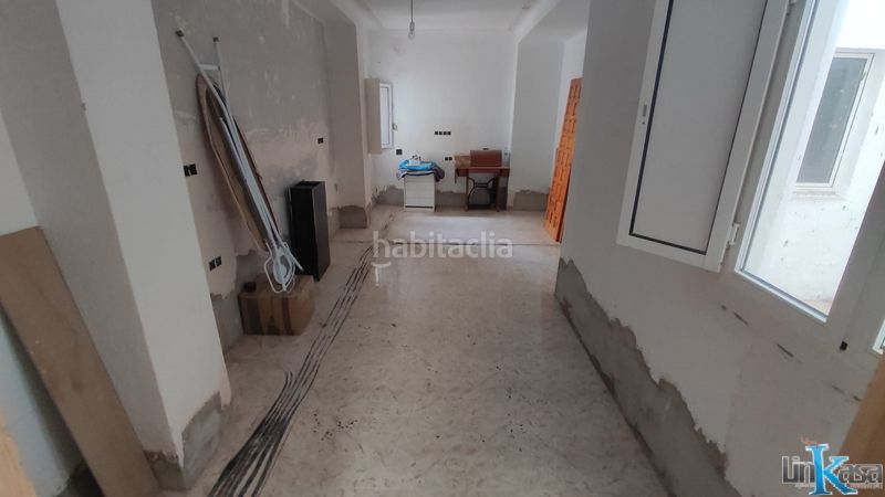 Foto 52053556-db48-4740-818e-5a38b5c43d49. Pis a Linarejos Linares