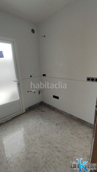Foto f4982c32-2f8b-47ad-b768-3364556e41cb. Pis a Linarejos Linares