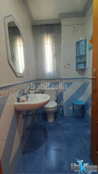 Foto 16080942-3b83-4d1d-887f-fb50308d90be. Casa amb aparcament a San Gonzalo Linares
