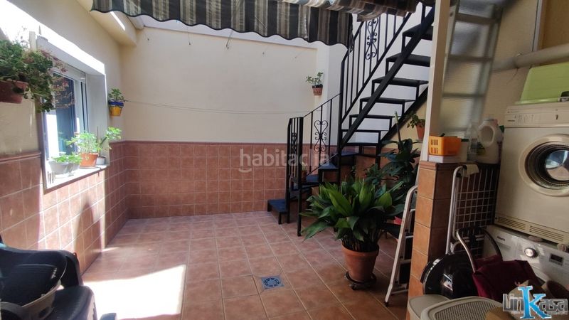 Foto 730a9e8f-ad36-4ff9-974e-8e9bd6114f34. Casa amb aparcament a San Gonzalo Linares