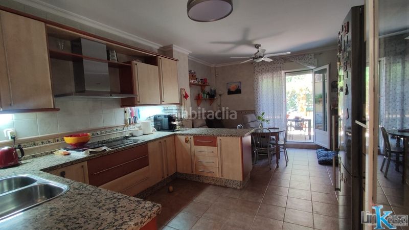 Foto ac604d49-c058-41af-990c-f5d7cd26bcd8. Casa amb aparcament a San Gonzalo Linares