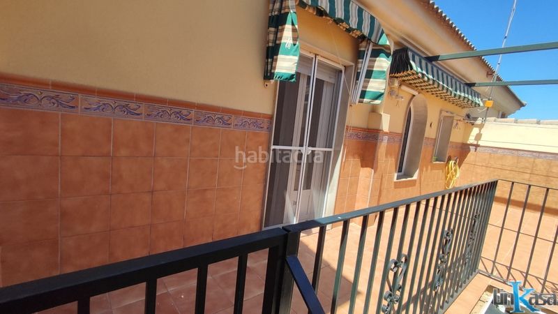 Foto c9b639f0-c997-4d66-b000-c1e636bc2d35. Casa amb aparcament a San Gonzalo Linares