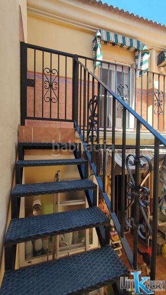 Foto e1a13e05-c792-4982-adfa-96d60db2a5eb. Casa amb aparcament a San Gonzalo Linares