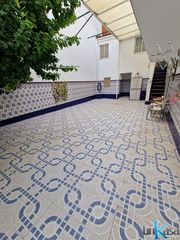 Haus  Calle pérez galdós. Se vende casa en linares