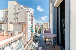 Pis  Carrer de santa carolina