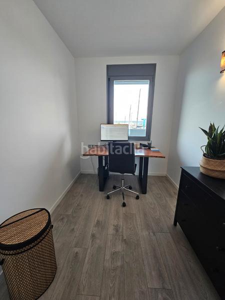 Foto 8a6e3362-7b72-40df-8cc3-c6b4078c15a0. Rent flat with heating pool in Port Badalona