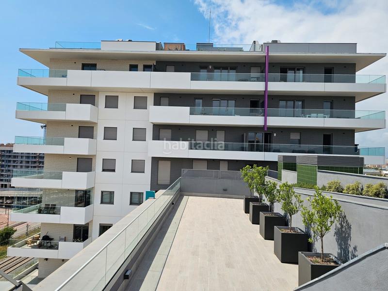 Foto 40396710-3230-42ba-8570-0189a912c815. Rent flat with heating pool in Port Badalona