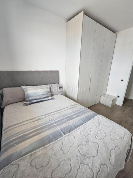 Foto 064986fa-e8b7-4c75-a1ac-1484004ed650. Rent flat with heating pool in Port Badalona