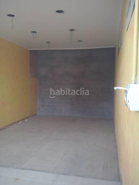 Foto 985e9c86-ee83-4f9e-9fc6-2aa424549667. Alquiler local comercial venta de local 42 m2 en Centro Torrelavega
