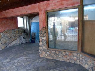 Business premise in Cuatro Caminos