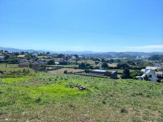 Terreny residencial a Herrera. Finca en venta en herrera de camargo