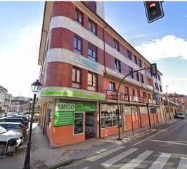 Local Comercial en Santa Mara de Cayn. Espectacular local comercial en saron