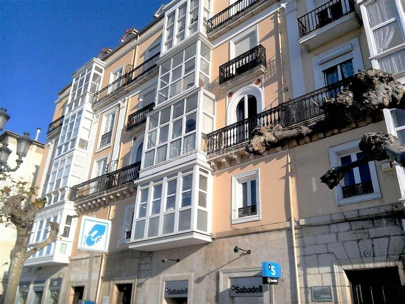 Foto caffeafe-ffa2-4c1c-aa7e-450a701d3ec5. Àtic amb calefacció a Puerto Chico Santander