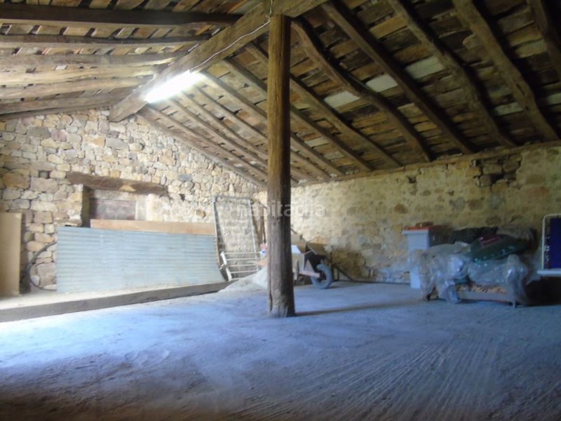 Foto c098fbec-881b-44a1-a4eb-6f8dd0bbfaba. Casa amb calefacció aparcament a Villacarriedo