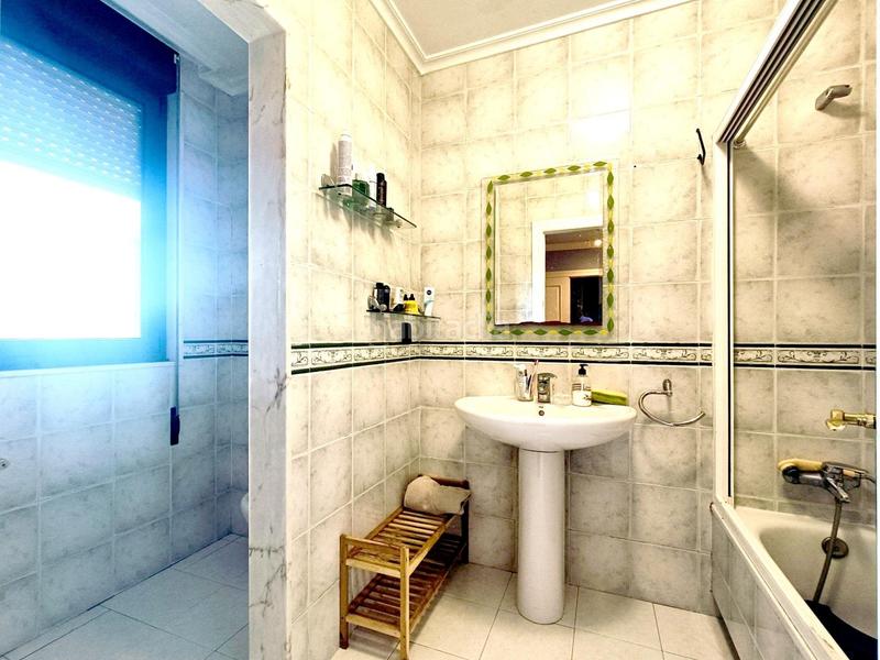 Foto d8715715-f946-4df2-b186-f9c5f18c322d. Casa amb calefacció aparcament piscina a Maoño - Azoños Santa Cruz de Bezana