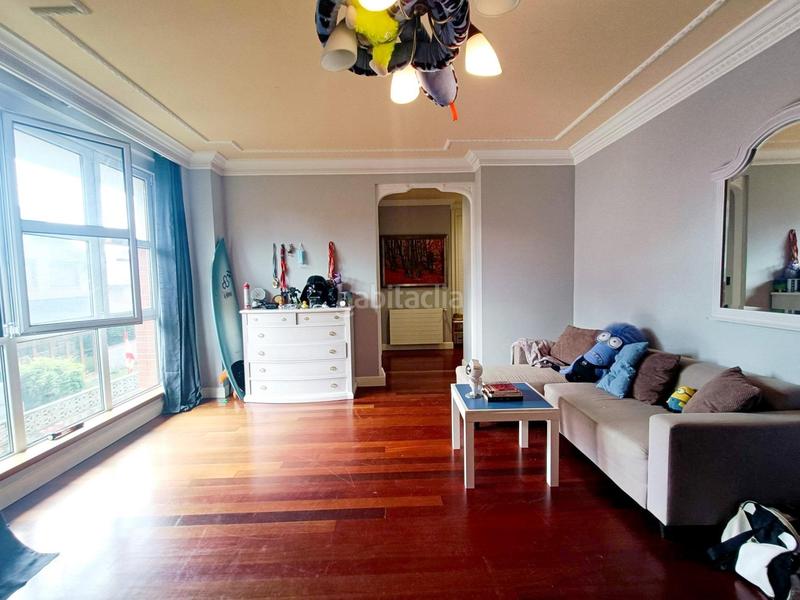 Foto fbac5490-0b06-4bab-9948-332dd921d344. Casa amb calefacció aparcament piscina a Maoño - Azoños Santa Cruz de Bezana