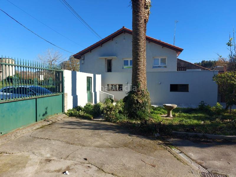 Foto 0a9d4080-5440-467e-8bff-56a9ca9a9848. Casa adossada amb calefacció aparcament a Maoño - Azoños Santa Cruz de Bezana